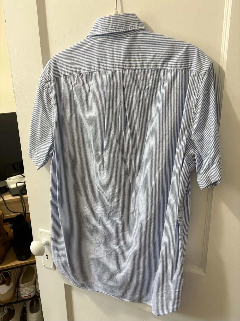 J. Crew Men's Light Blue & White Stripe Short-Sleeve Button-Down Shirt